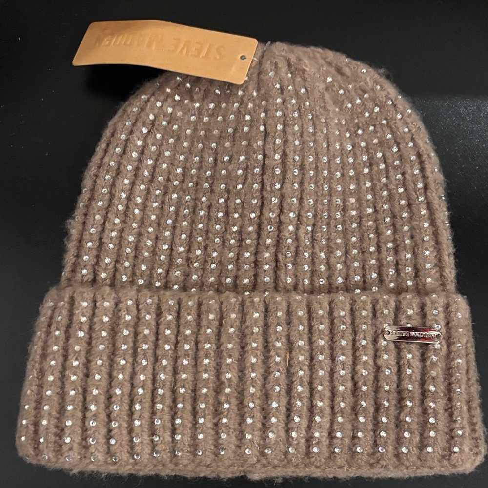 NWT Steve Madden Tan Knit Beanie with Rhinestones